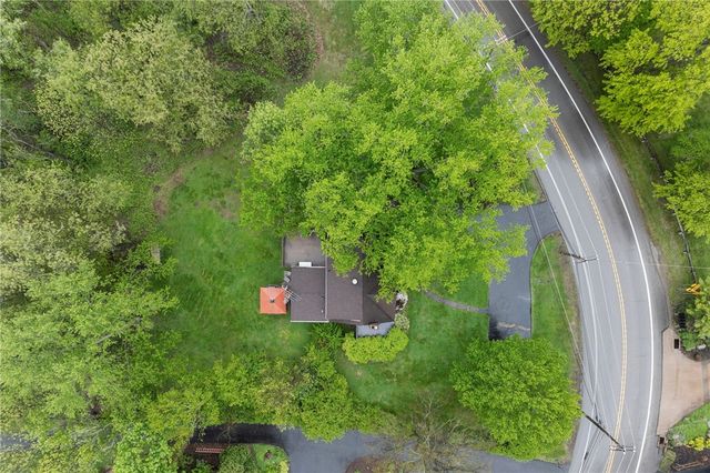 1445 Dutch Ridge Rd, Brighton Twp, PA 15009