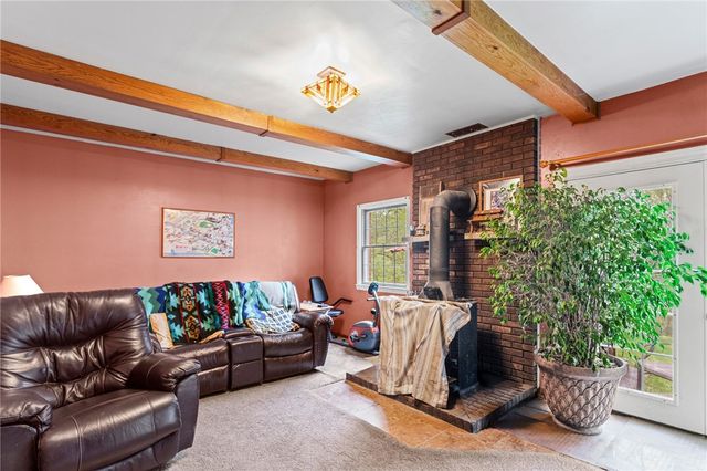 1445 Dutch Ridge Rd, Brighton Twp, PA 15009
