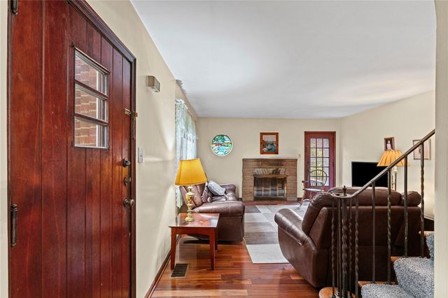 1445 Dutch Ridge Rd, Brighton Twp, PA 15009