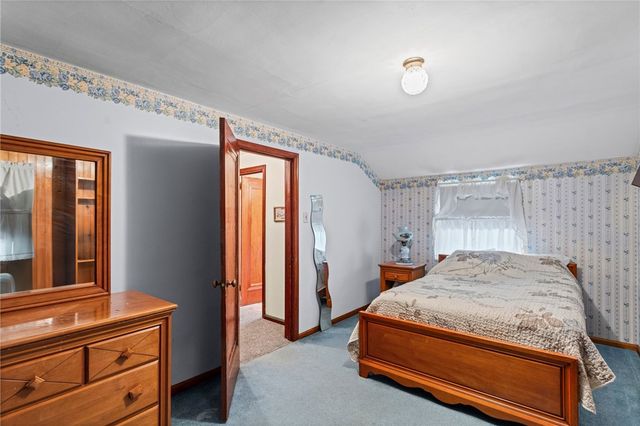 1445 Dutch Ridge Rd, Brighton Twp, PA 15009