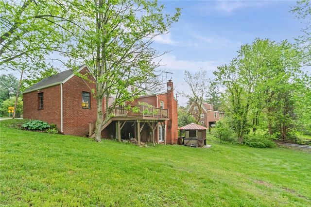 1445 Dutch Ridge Rd, Brighton Twp, PA 15009