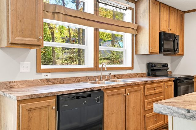 30 Emile Drive, Allenstown, NH 03275