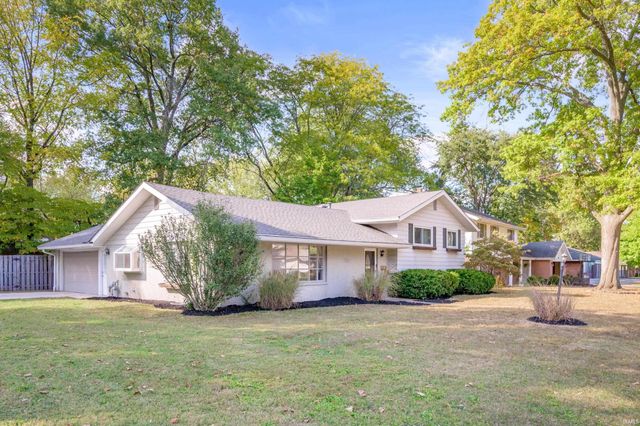 601 N Bittersweet Lane, Muncie, IN 47304