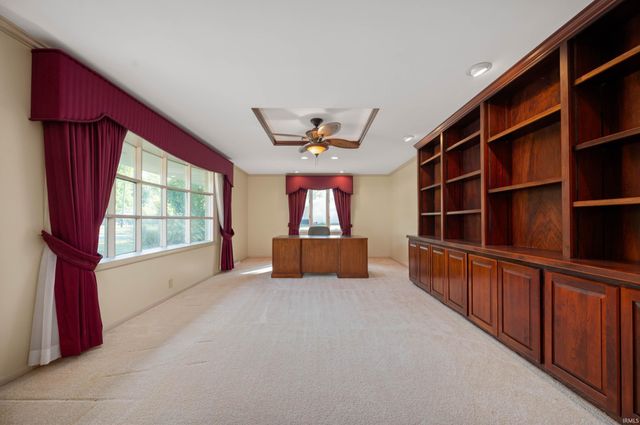 601 N Bittersweet Lane, Muncie, IN 47304