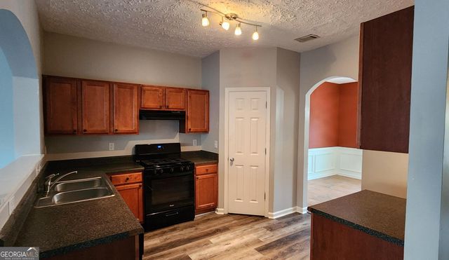 4128 Flat Trail, Union City, GA 30291