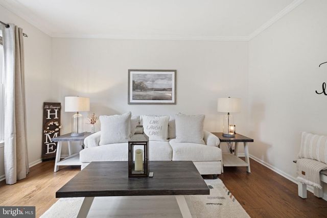 765 DEVONSHIRE DR, Williamstown, NJ 08094
