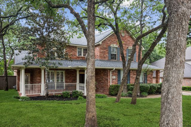 712 Heatherglen Drive, Southlake, TX 76092