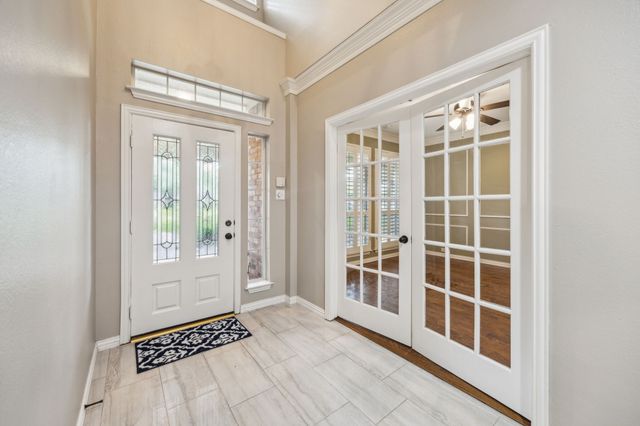 712 Heatherglen Drive, Southlake, TX 76092