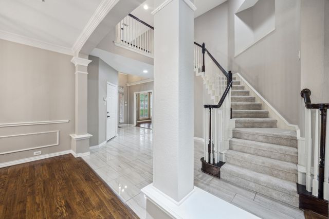 712 Heatherglen Drive, Southlake, TX 76092