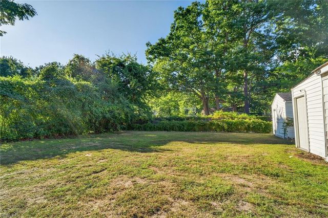 619 73rd ST, Newport News, VA 23605