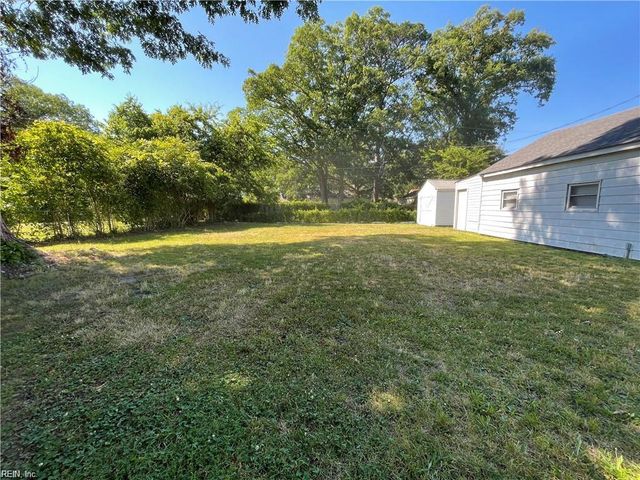 619 73rd ST, Newport News, VA 23605