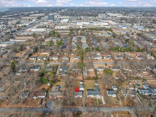 619 73rd ST, Newport News, VA 23605