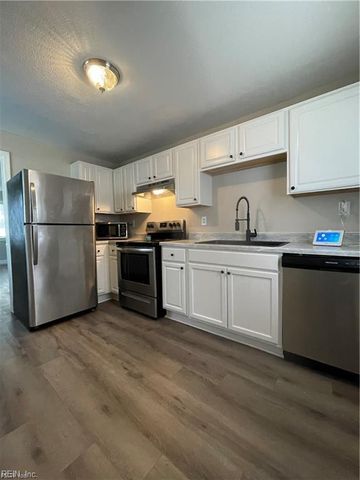 619 73rd ST, Newport News, VA 23605