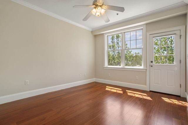 87 Dix St 8, Boston, MA 02122