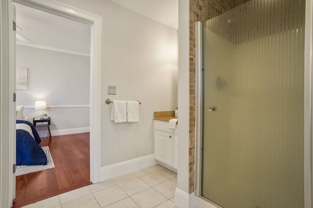 87 Dix St 8, Boston, MA 02122