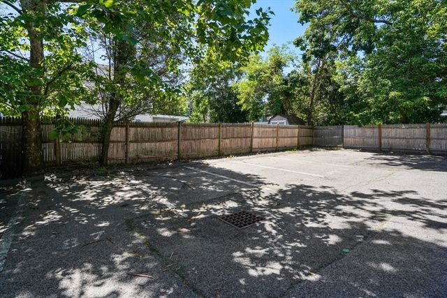 87 Dix St 8, Boston, MA 02122