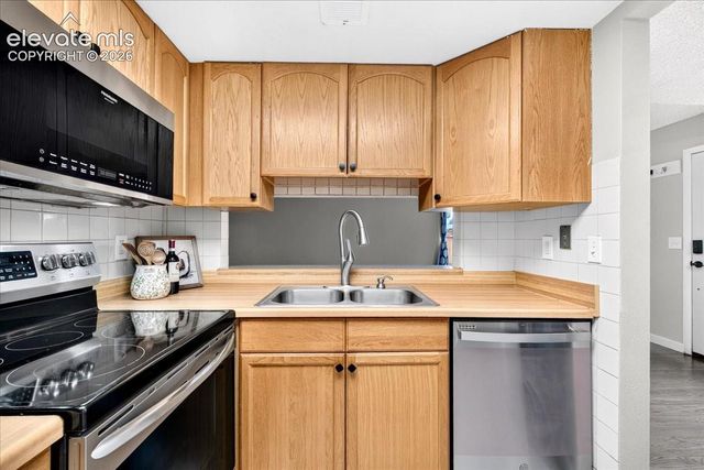10001 E Evans Avenue 79B, Denver, CO 80247