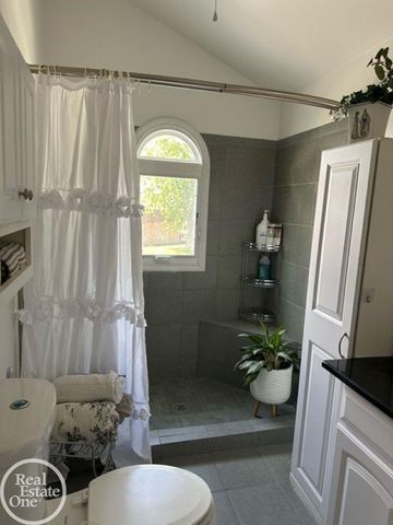 29440 Wand Drive, Chesterfield Twp, MI 48047