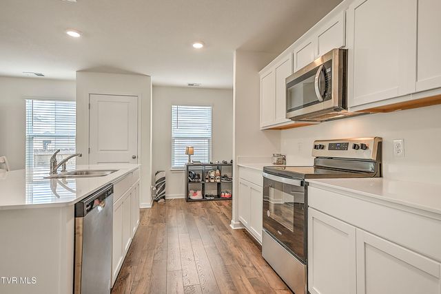 1228 Cherry Grove, Greeneville, TN 37745