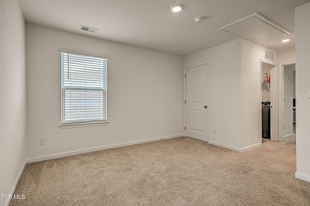 1228 Cherry Grove, Greeneville, TN 37745