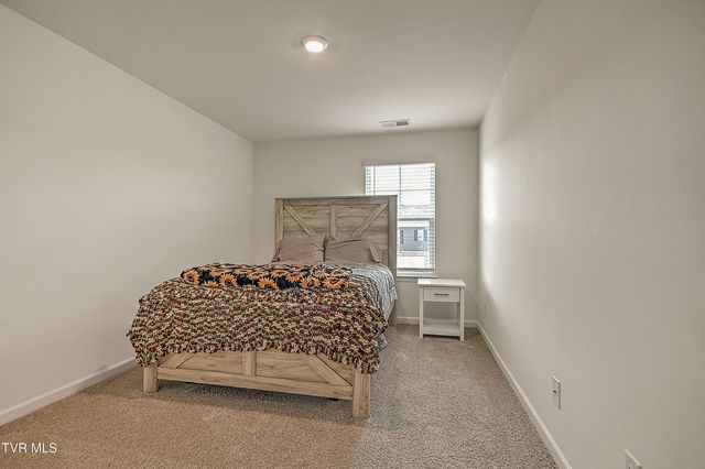 1228 Cherry Grove, Greeneville, TN 37745