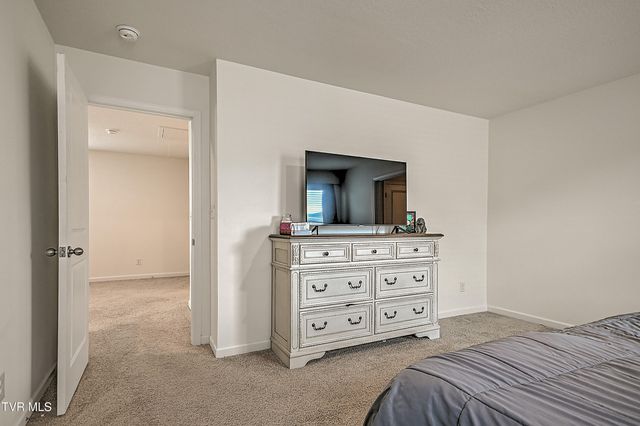 1228 Cherry Grove, Greeneville, TN 37745