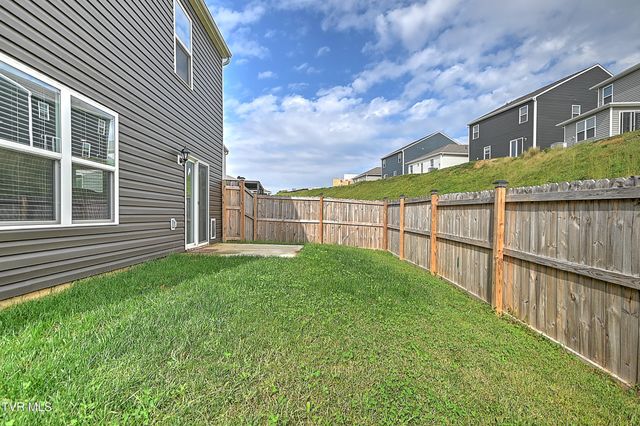 1228 Cherry Grove, Greeneville, TN 37745