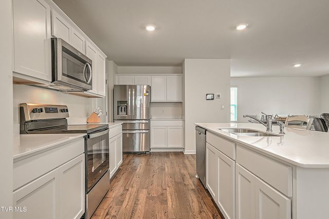 1228 Cherry Grove, Greeneville, TN 37745