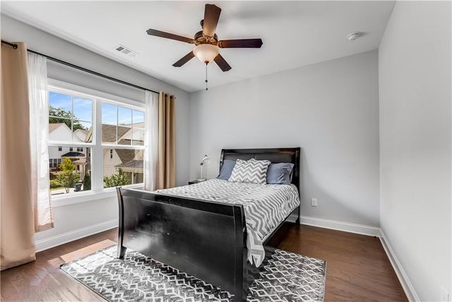 1884 Commons NW Place, Atlanta, GA 30318