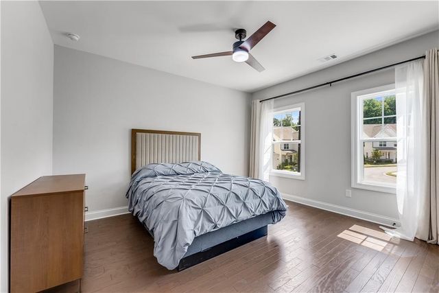 1884 Commons NW Place, Atlanta, GA 30318