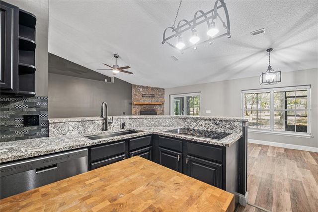 2950 KINGS ROAD, St Augustine, FL 32086