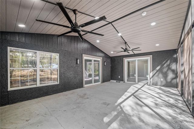 2950 KINGS ROAD, St Augustine, FL 32086