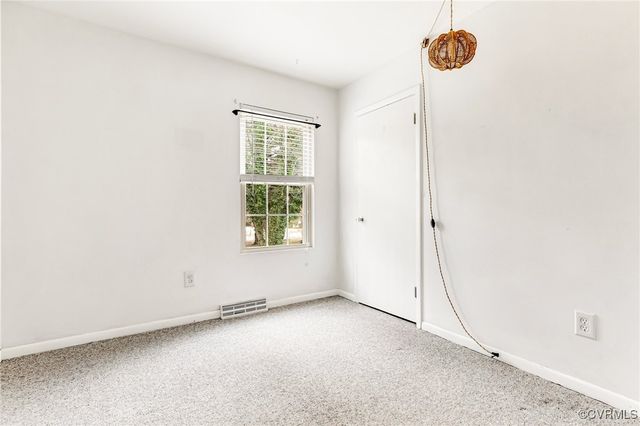 7252 Marimel Ln, Mechanicsville, VA 23111