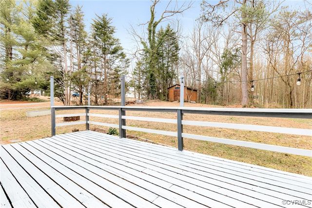 7252 Marimel Ln, Mechanicsville, VA 23111