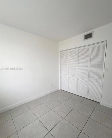 2055 SW 122nd Ave 327, Miami, FL 33175