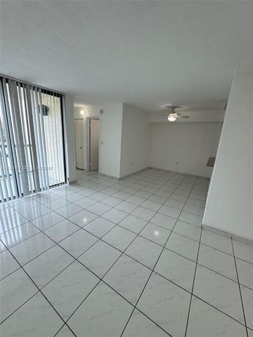2055 SW 122nd Ave 327, Miami, FL 33175