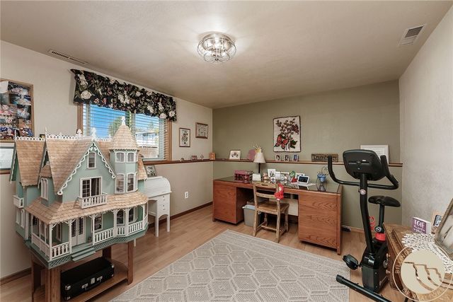 475 S 37th Street W, Billings, MT 59102