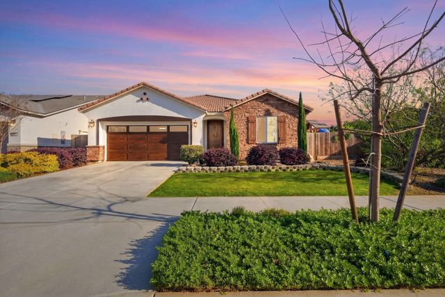 3650 E Cherry Avenue, Visalia, CA 93292