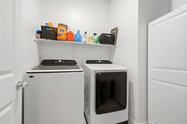 3650 E Cherry Avenue, Visalia, CA 93292