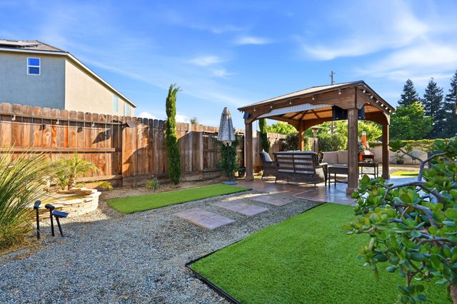 3650 E Cherry Avenue, Visalia, CA 93292