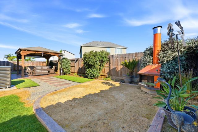 3650 E Cherry Avenue, Visalia, CA 93292