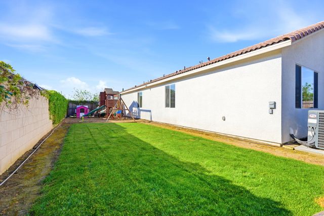 3650 E Cherry Avenue, Visalia, CA 93292