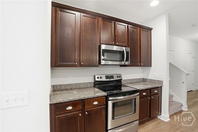 100 Kepler Loop, Richmond Hill, GA 31324