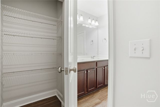 100 Kepler Loop, Richmond Hill, GA 31324