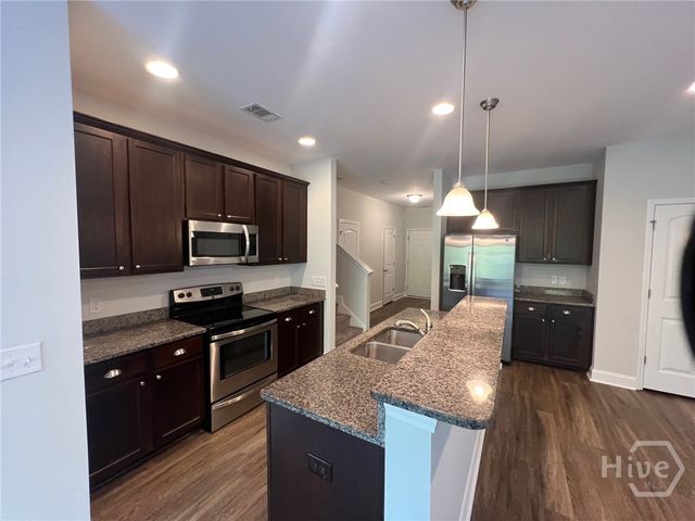 100 Kepler Loop, Richmond Hill, GA 31324