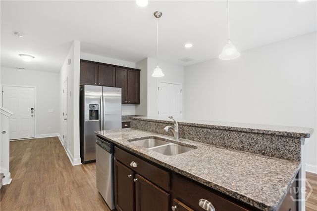 100 Kepler Loop, Richmond Hill, GA 31324