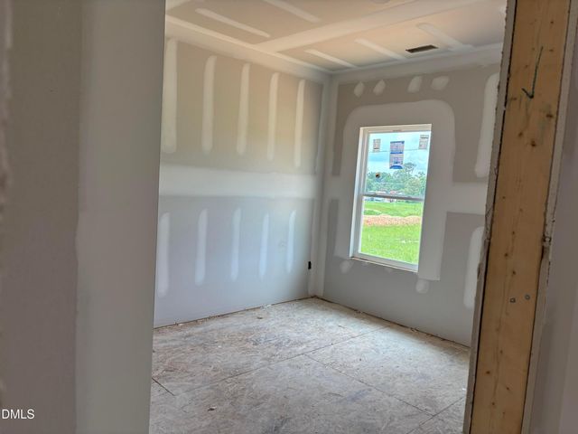 29 Gresham Court, Dunn, NC 28334