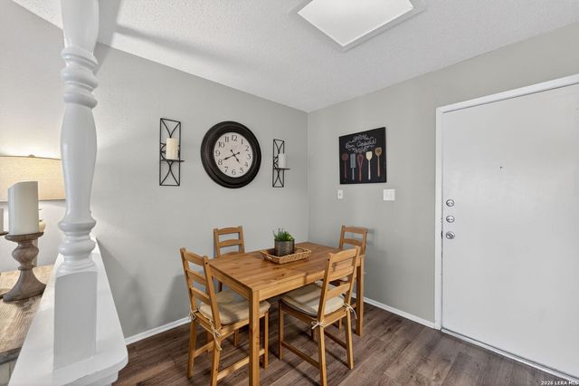 122 Bolerio Dr, Universal City, TX 78148