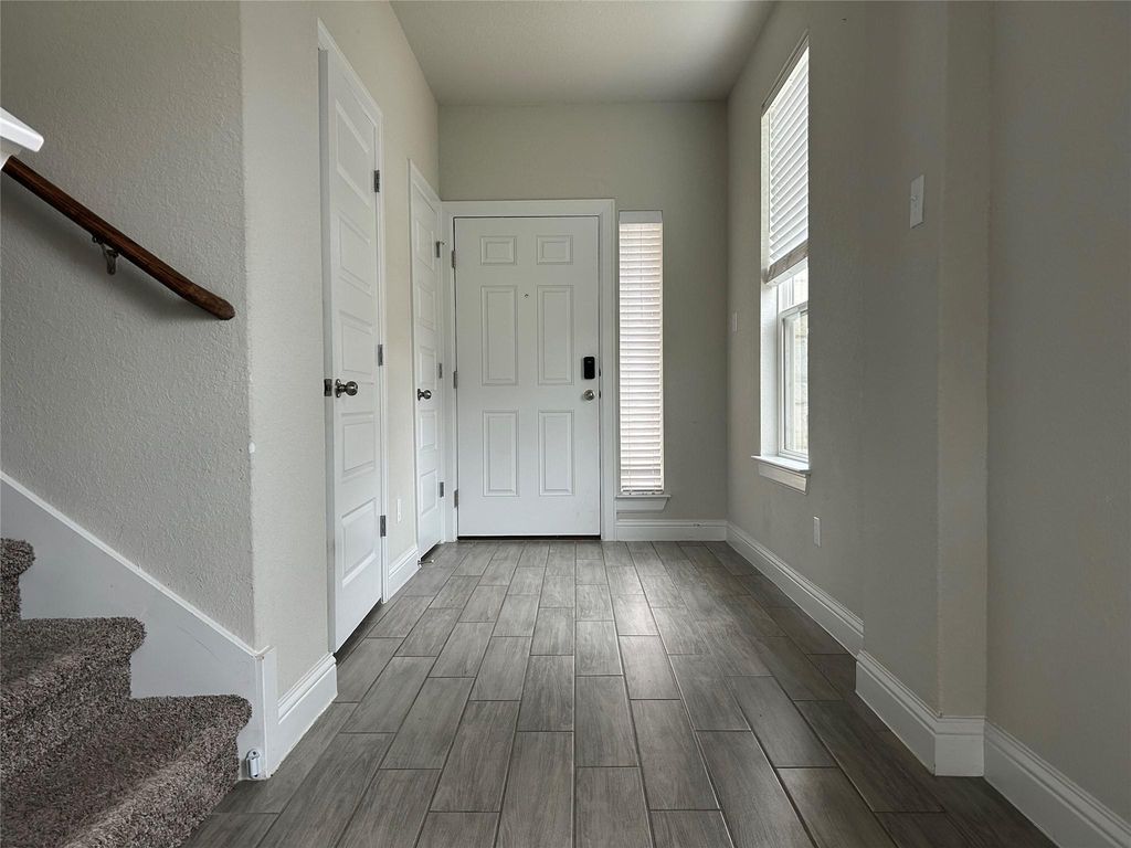 2800 Joe Dimaggio BLVD 87, Round Rock, TX 78665