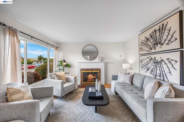 14590 Bancroft Ave, San Leandro, CA 94578